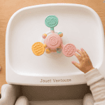 jouet ventouse bebe fixe sur chaise haute