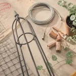 Support plante grimpante : treillis et tuteur pour plantes grimpantes